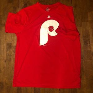 NWOT Majestic Cool Base Philadelphia Phillies Tee